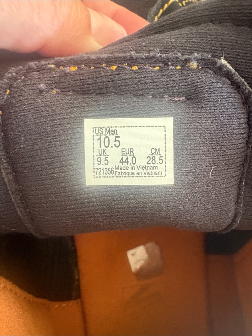 Vans men’s size 10.5 lightly used - Picture 4 of 5